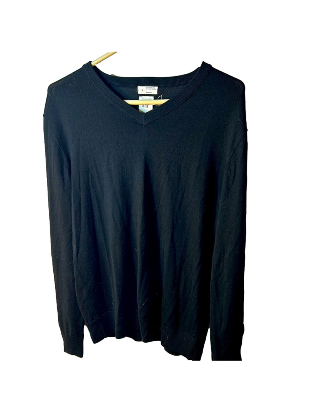 Gap Black V-Neck Sweater 100 percent merino wool size M